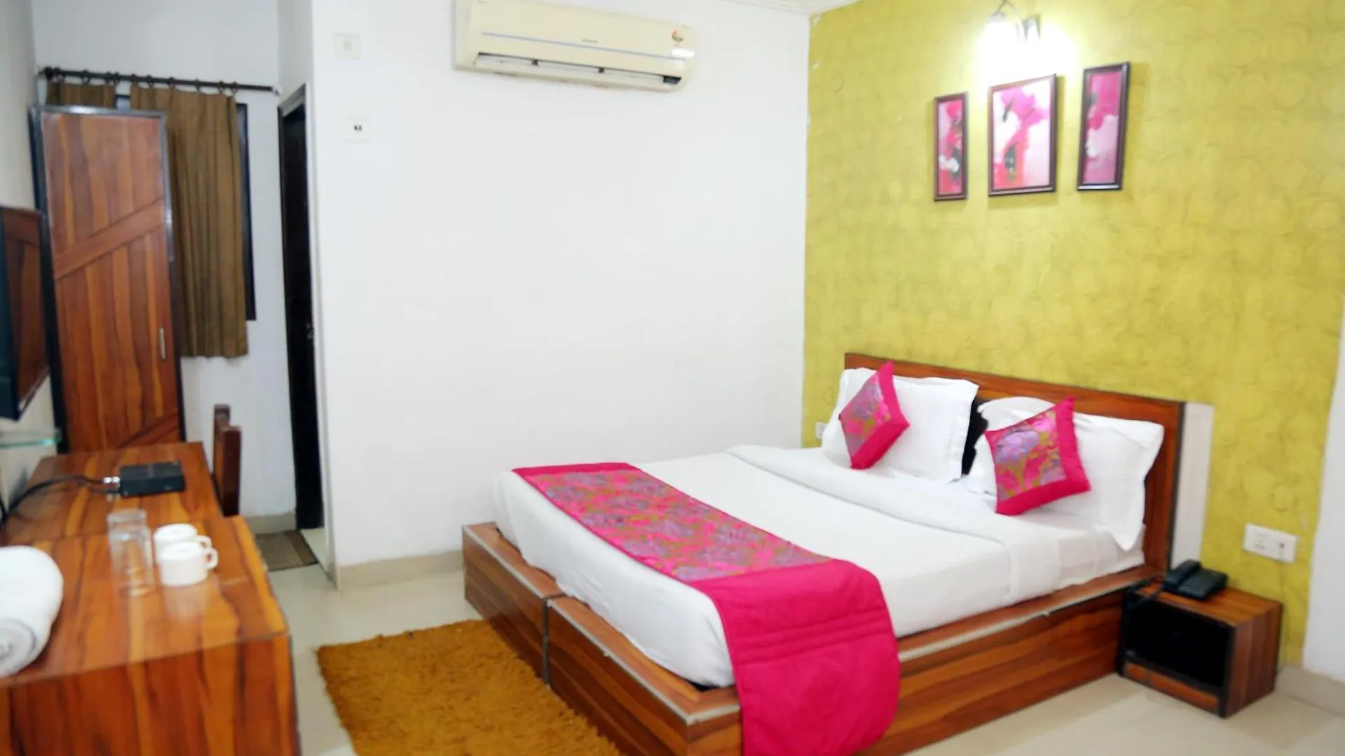 Hotel Sai Group New Delhi India